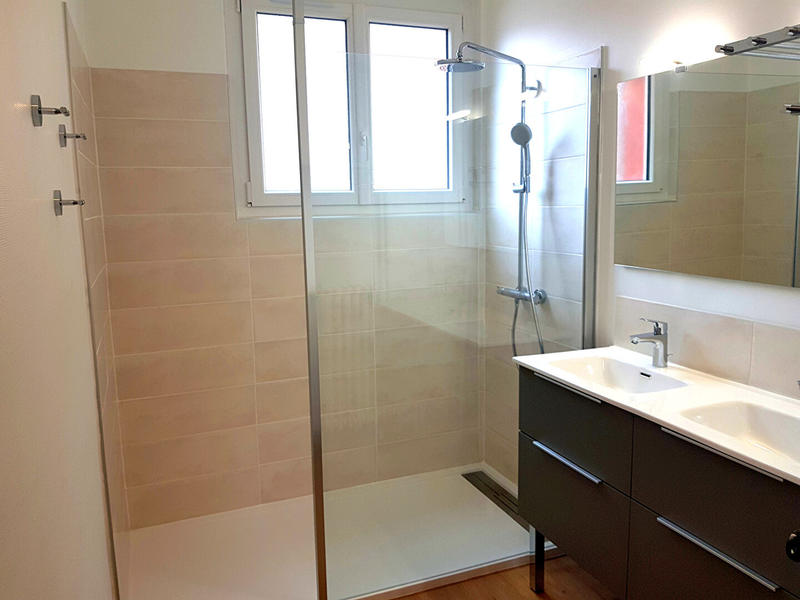 Appartement - 100 m² - 5 pièces