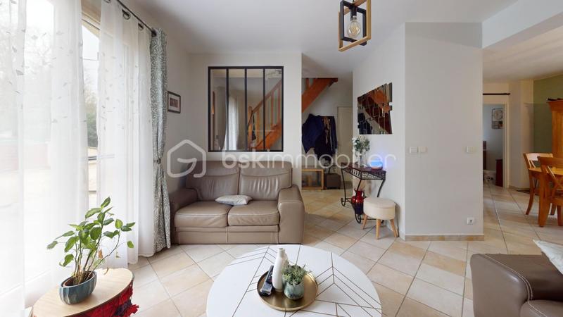 Maison - 98 m² - 5 pièces