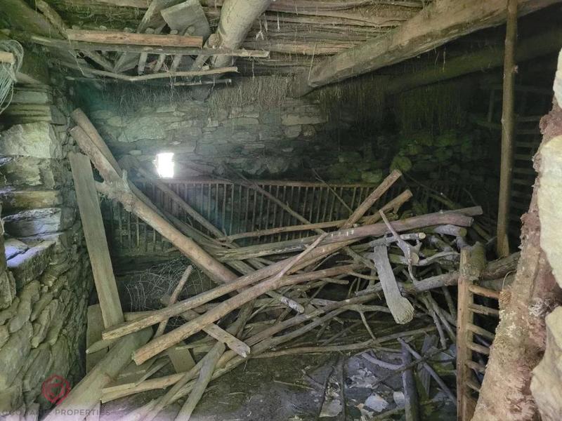 Grange - 30 m² - 2 pièces