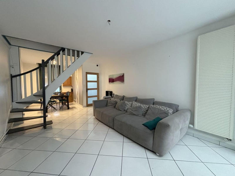 Maison - 97 m² - 4 pièces