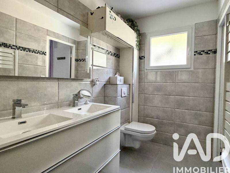 Maison - 171 m² - 6 pièces