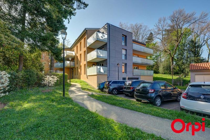 Appartement - 89 m² - 4 pièces