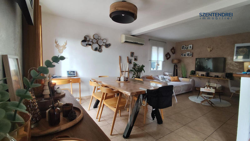 Maison traditionnelle - 75 m² - 4 pièces