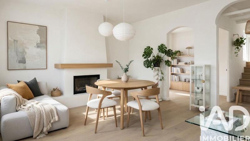 Maison - 95 m² - 5 pièces