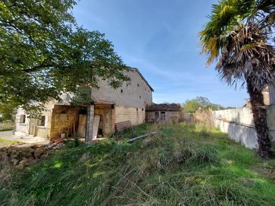 Maison - 250 m² - 8 pièces