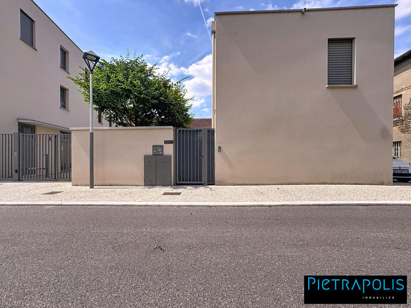 Maison - 108 m² - 5 pièces