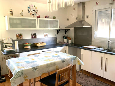 Maison - 96 m² - 4 pièces