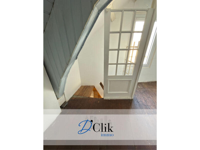 Maison - 223 m² - 8 pièces