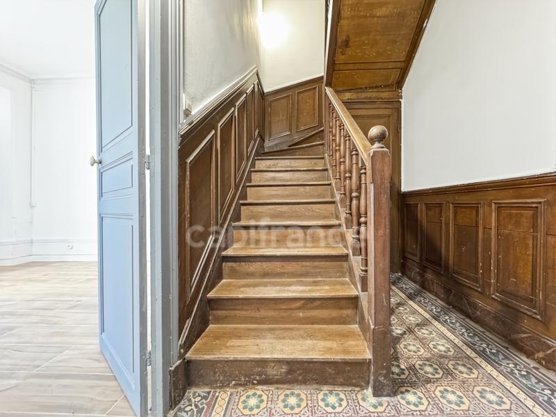 Maison - 150 m² - 8 pièces