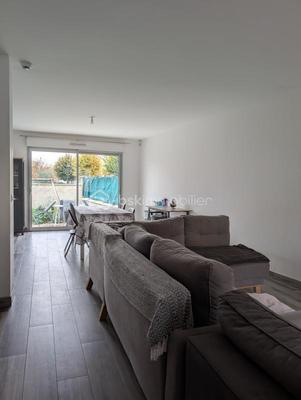 Maison - 101 m² - 5 pièces
