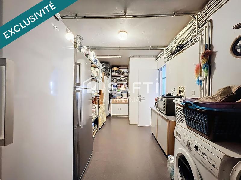 Maison - 141 m² - 9 pièces