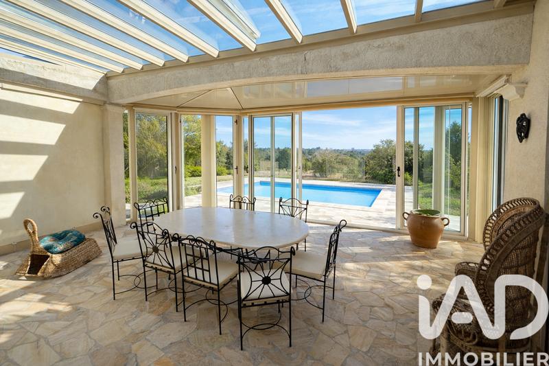 Maison - 186 m² - 5 pièces