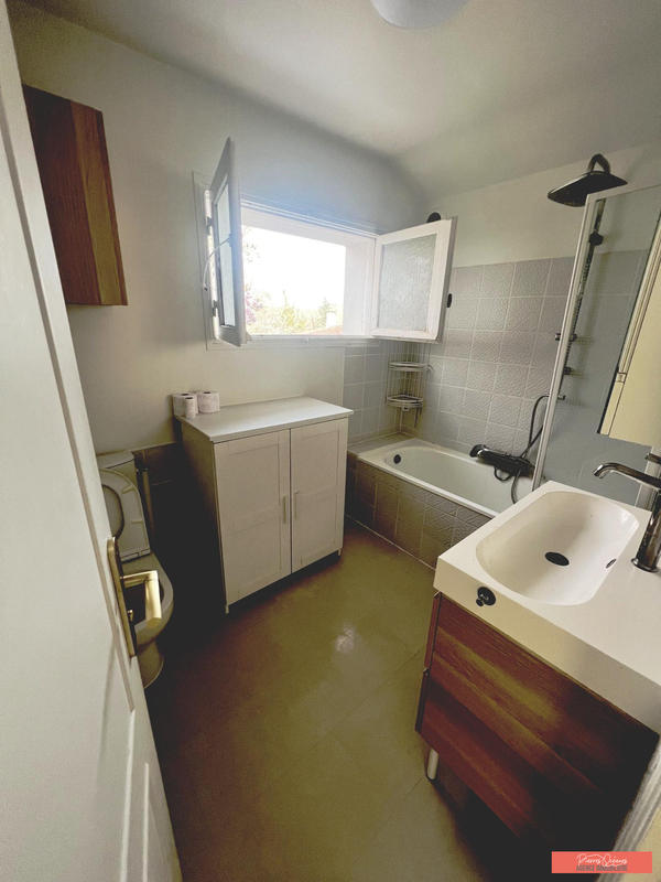 Maison traditionnelle - 129 m² - 7 pièces