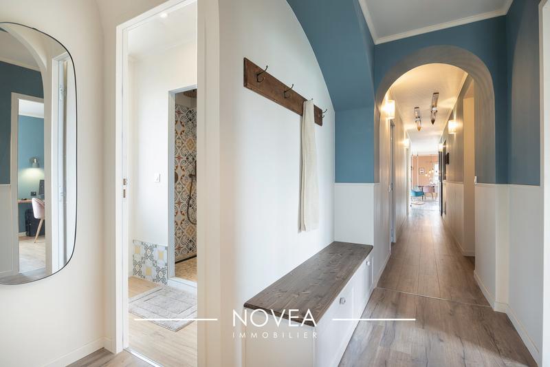 Maison - 122 m² - 4 pièces