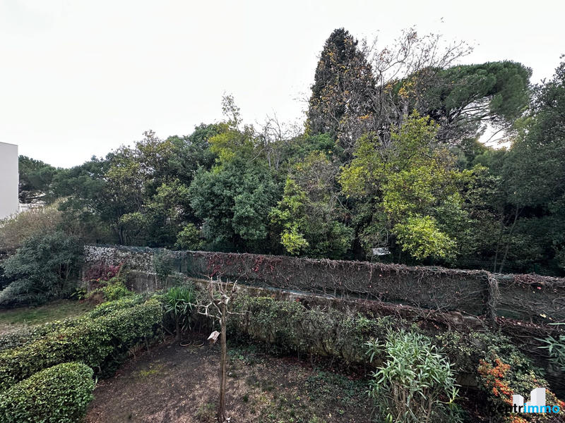 Appartement - 72 m² - 72 pièces