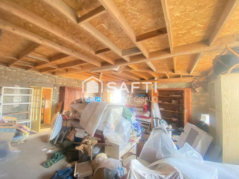 Maison - 280 m² - 10 pièces