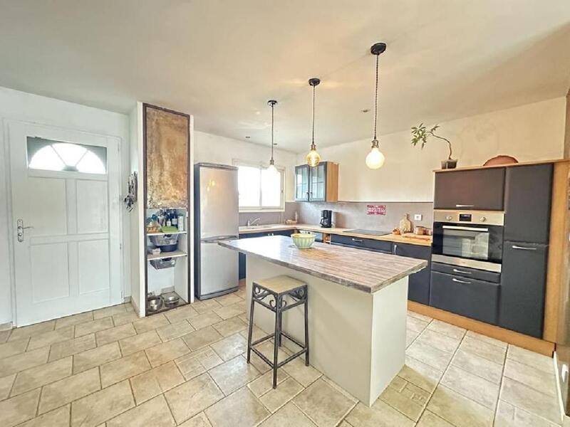 Maison - 178 m² - 6 pièces