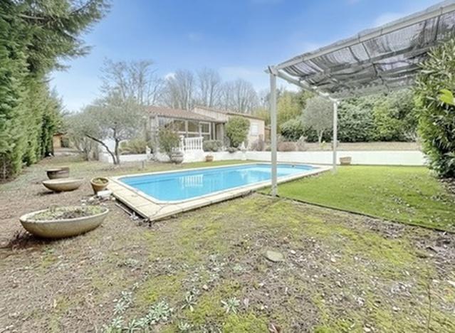 Villa - 116 m² - 8 pièces