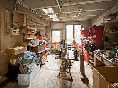 Local d'activités - 167 m² - 6 pièces