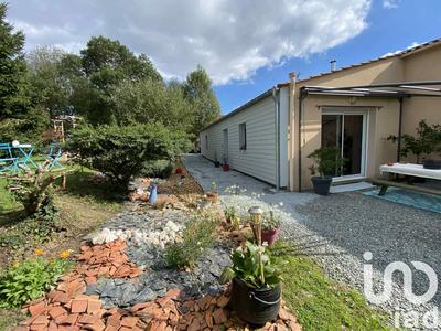 Maison de village - 145 m² - 5 pièces