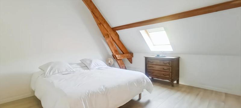 Maison - 485 m² - 11 pièces