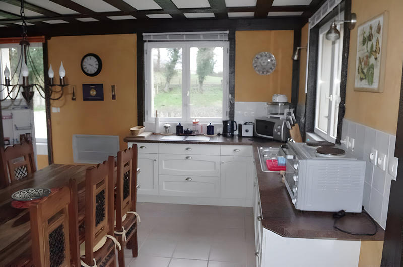 Maison - 236 m² - 8 pièces