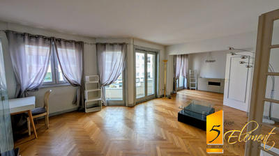 Appartement - 94 m² - 3 pièces