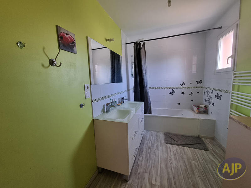 Maison - 125 m² - 6 pièces