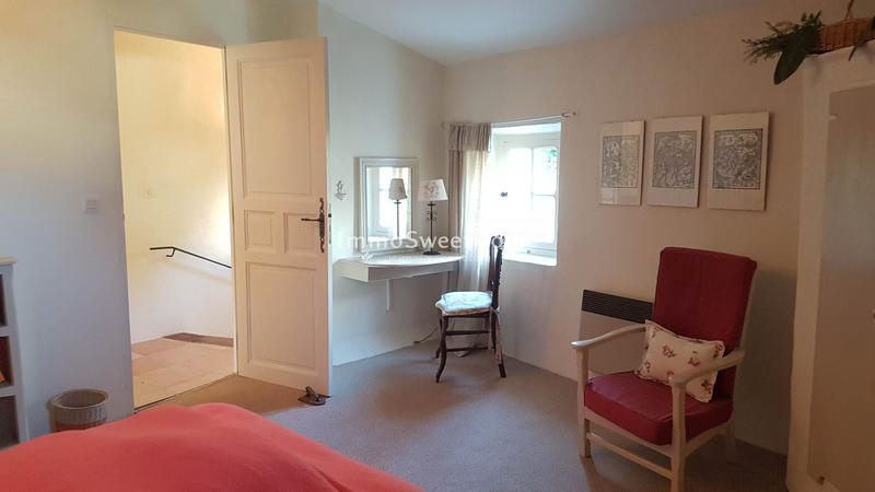 Maison - 143 m² - 7 pièces