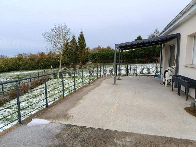 Maison traditionnelle - 102 m² - 5 pièces