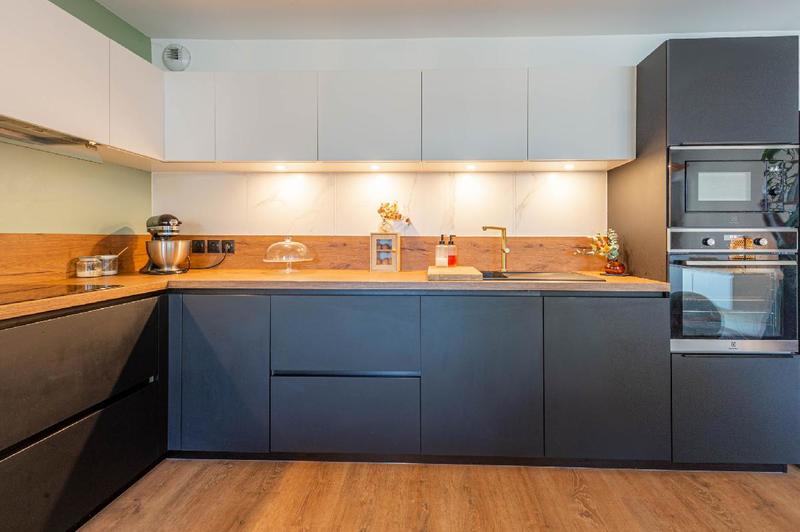 Appartement - 82 m² - 4 pièces