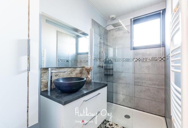 Pavillon - 75 m² - 4 pièces