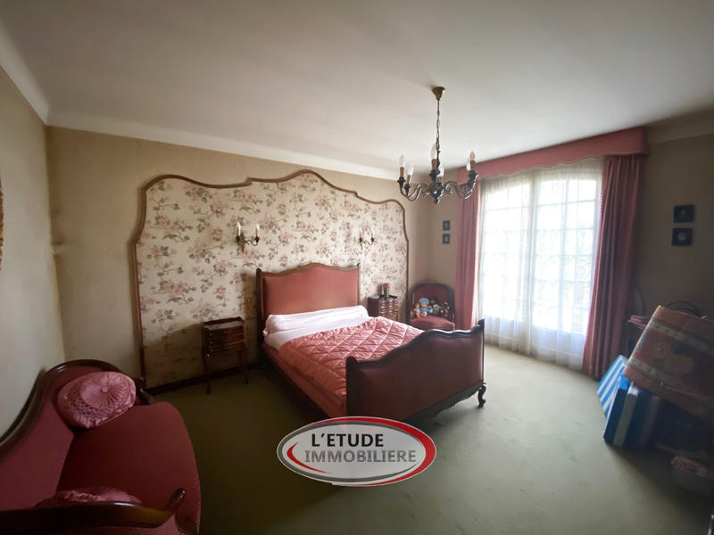 Maison - 197 m² - 8 pièces