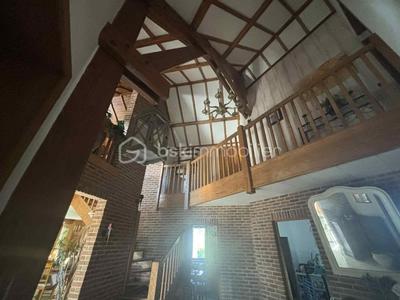 Villa - 190 m² - 6 pièces