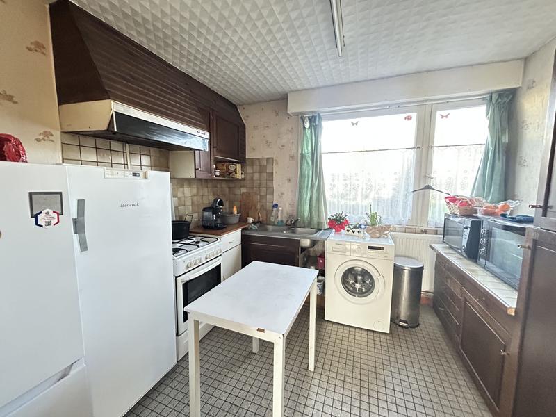 Maison - 83 m² - 6 pièces