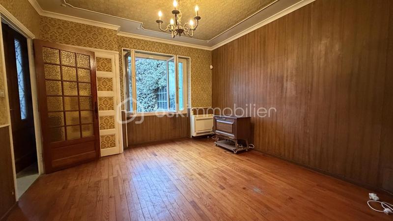 Maison - 137 m² - 5 pièces