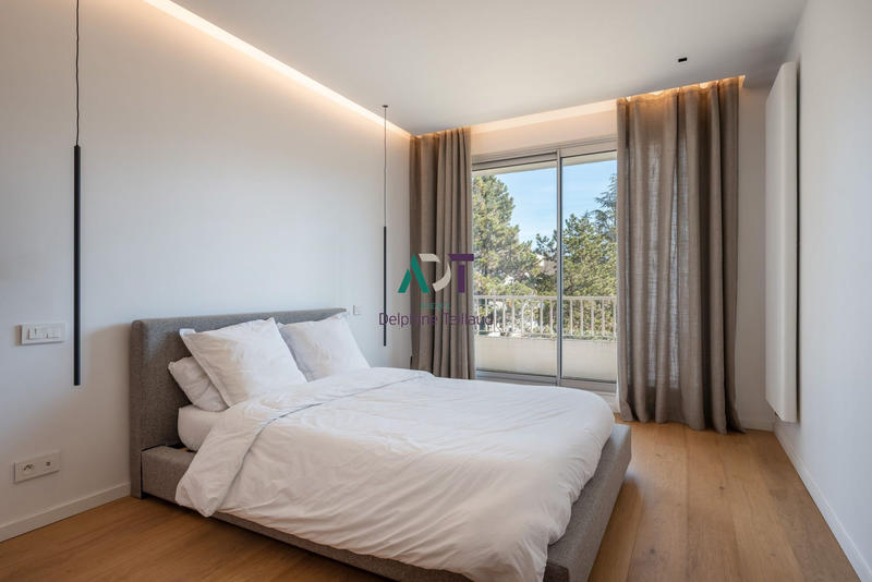 Appartement - 141 m² - 5 pièces