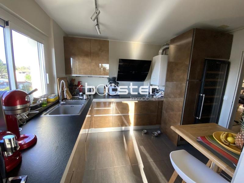 Appartement ancien - 98 m² - 4 pièces