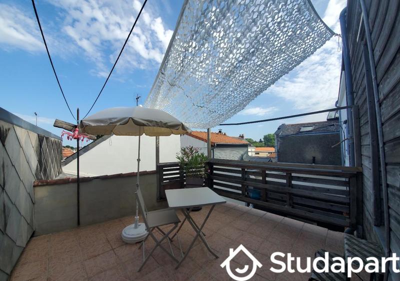 Chambre - 14 m² - 1 pièce