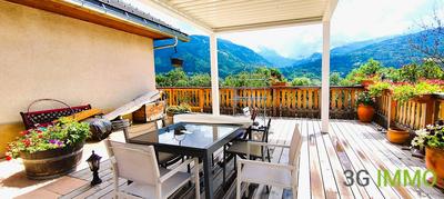 Châlet - 159 m² - 6 pièces