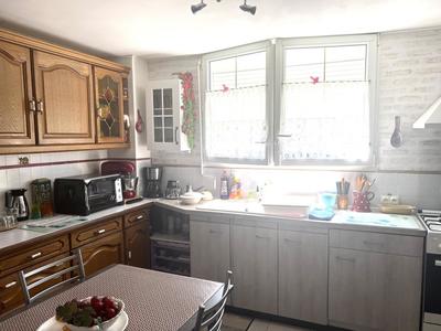 Maison - 85 m² - 4 pièces