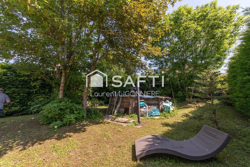 Maison - 180 m² - 7 pièces