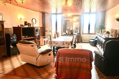 Villa - 310 m² - 12 pièces