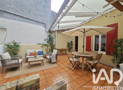 Maison de village - 157 m² - 8 pièces