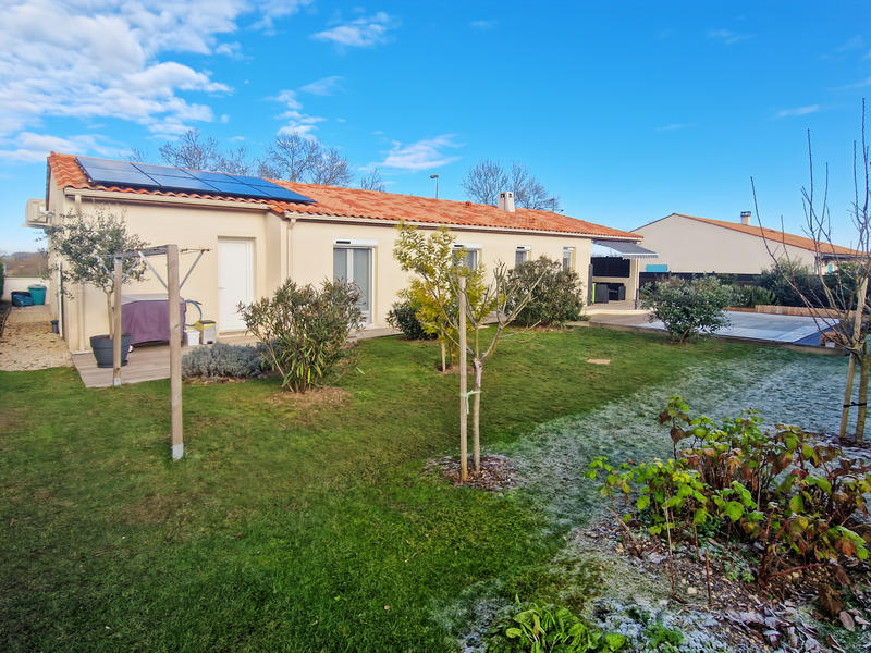 Maison - 110 m² - 4 pièces