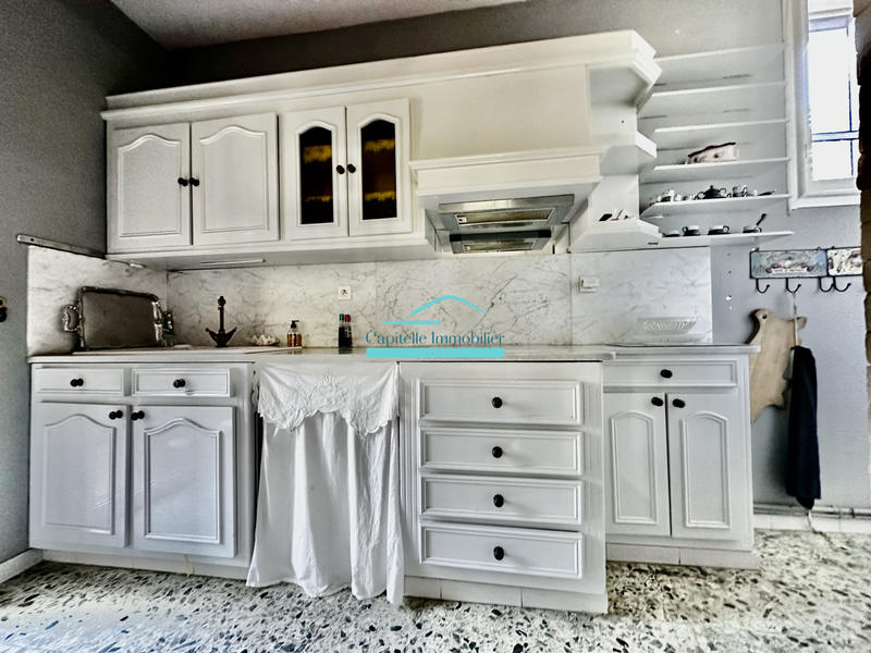 Propriété - 231 m² - 7 pièces