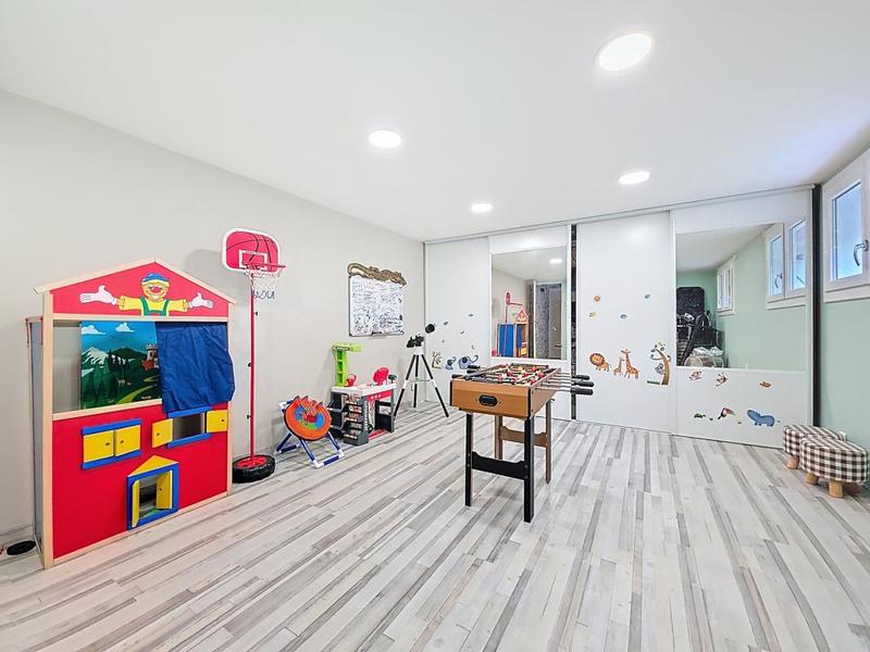 Maison - 135 m² - 5 pièces