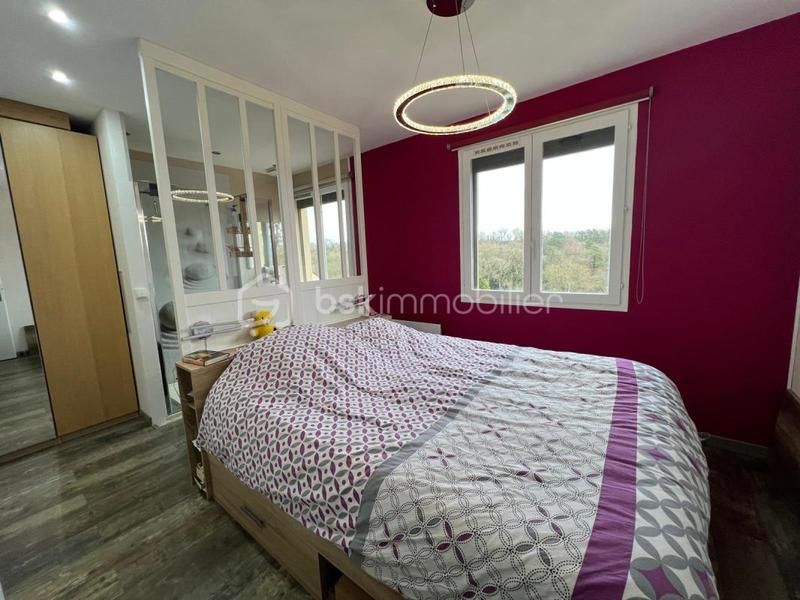 Maison - 127 m² - 7 pièces