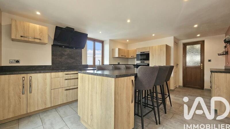 Maison de village - 170 m² - 7 pièces