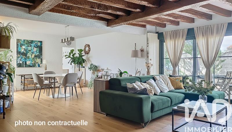 Maison - 225 m² - 10 pièces